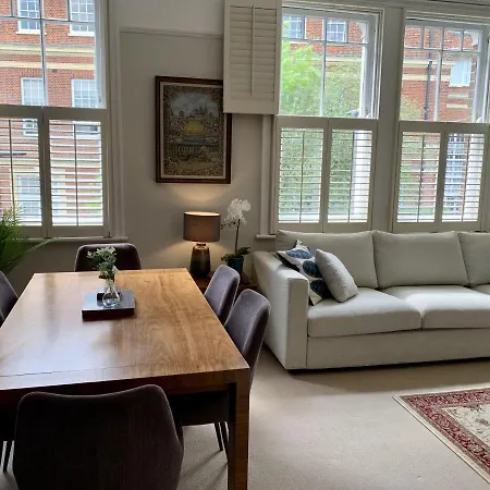 Lovely Newly Refurbished Apartment In Battersea Лондон Экстерьер фото