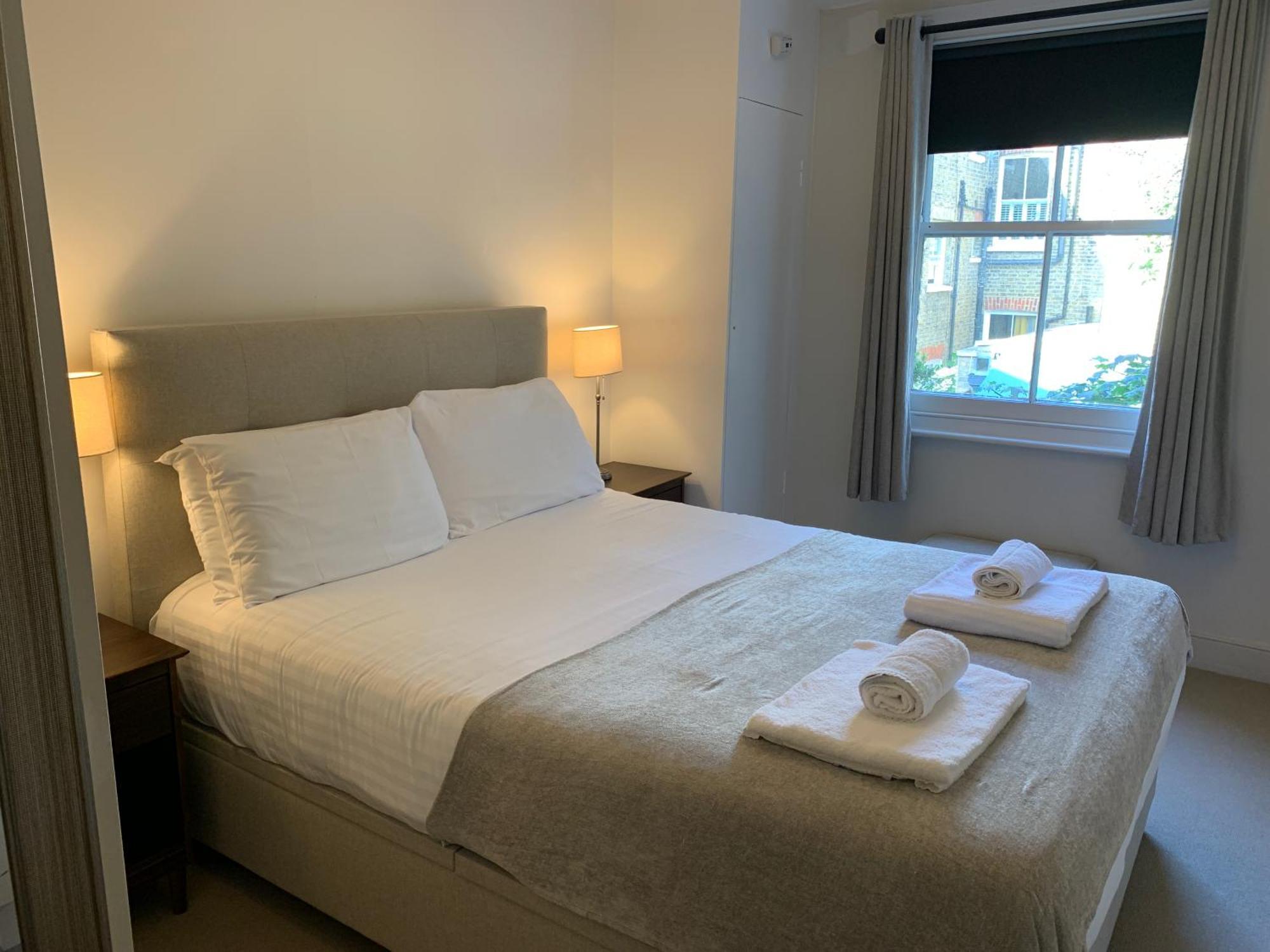 Lovely Newly Refurbished In Battersea Апартаменты Лондон